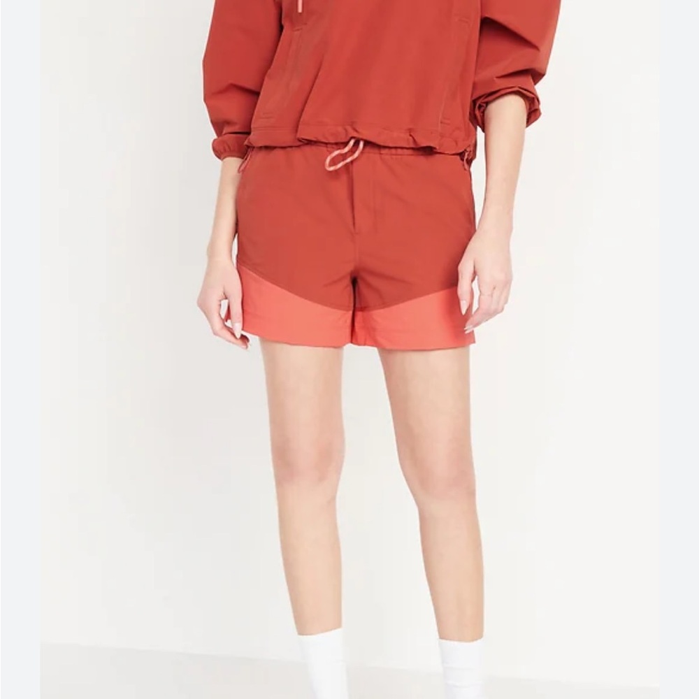 Old Navy High-Waisted StretchTech Water-Repellent Shorts